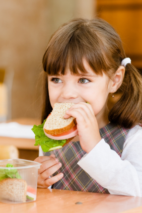 8 Ways To Make Sure Your Children Are Eating Healthy Snacks